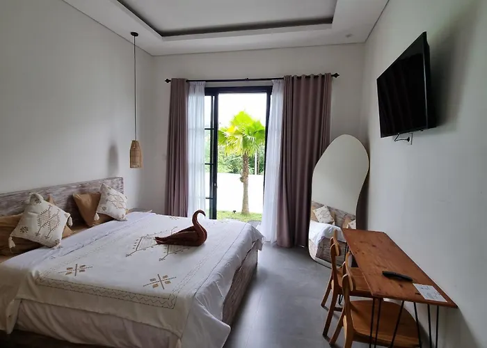 Sari Hills Bali ゲストハウス 4*