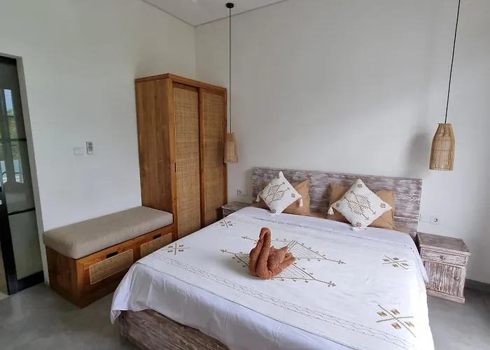 ゲストハウス Sari Hills Bali 4*